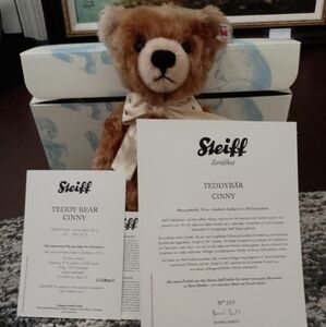 Steiff Limited Edition Cinny